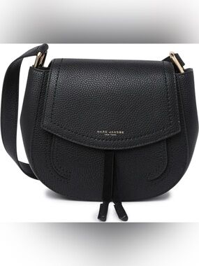 Marc Jacobs Maverick Saddle Bag
Black Pebbled Leather